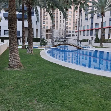 Apartamento Nuevo Mestalla Valencia - Minimo 10 Noches Апартаменты Валенсия